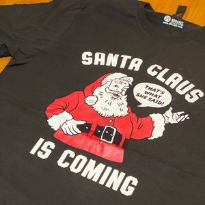 HG Apparel Santa Claus Is Coming T-Shirt Large Mens Funny Christmas Shirt NWT